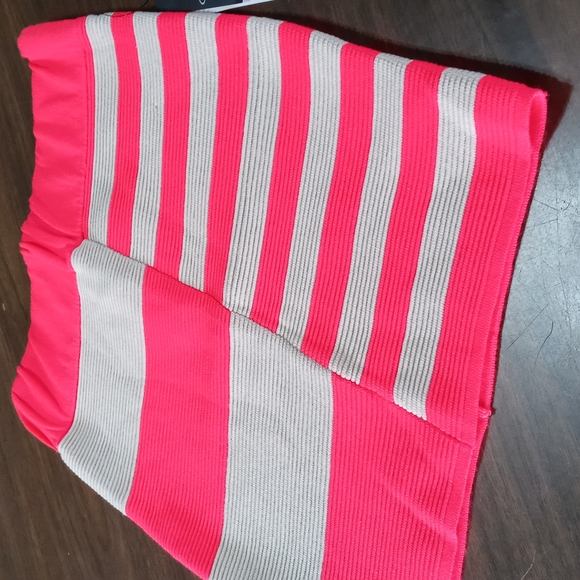 Jessica Simpson Sportswear Neon Orange/Tan Ribbed Fitted Body-Con Mini Skirt - Picture 3 of 9